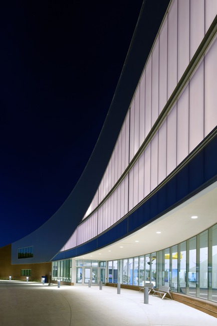 Press kit | 1456-01 - Press release | Maryland Heights Community Recreation Center - CannonDesign - Commercial Architecture - Maryland Heights Community Recreation Center - Photo credit: Gayle Babcock