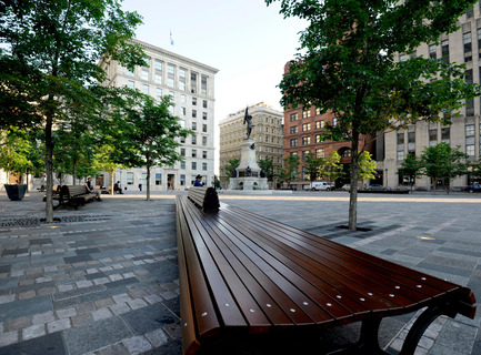 Press kit | 602-12 - Press release | A story set in stoneRedevelopment of Place d’Armes - Groupe IBI-CHBA (Lemay) et Direction des grands parcs et du verdissement, Ville de Montréal - Urban Design - Photo credit: Bao Chau Nguyen