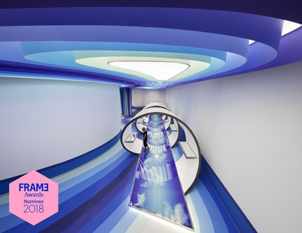Dossier de presse | 3160-01 - Communiqué de presse | Announcing the Nominees of the Frame Awards 2018 - Frame - Concours - Nominated for Best Use of Colour&nbsp;Walking on the Sky, Cloud DCS Guangzhou Office by Arboit Limited - Design and Architecture<br> - Crédit photo : Dennis Lo