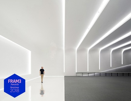 Dossier de presse | 3160-01 - Communiqué de presse | Announcing the Nominees of the Frame Awards 2018 - Frame - Concours - Nominated for Best Use of Light Hyundai Capital Convention Hall, Seoul by Gensler<br> - Crédit photo : Nacasa &amp; Partners