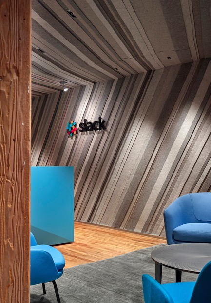 Dossier de presse | 1513-01 - Communiqué de presse | Slack Toronto Office - Dubbeldam Architecture + Design - Design d’intérieur commercial - Crédit photo : Shai Gil