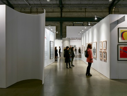 Press kit | 1102-04 - Press release | 9 Unusual Moments - Architecturama - Landscape Architecture -     5 — PAPIER 17<br>Paper inspired Layout of a contemporary art fair of works on paper medium<br><br>location : Montreal (Qc) 2017<br>Client :&nbsp;Contemporary Art Galleries Association (AGAC)<br>     - Photo credit:  James Brittain Photography 