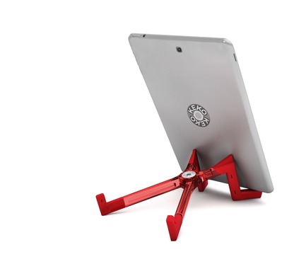 Press kit | 3140-01 - Press release | The Keko Tablet Stand: A New Design with a New Approach to Ergonomics - X2 PRODUCTS EDITION - Product - Reading Mode - Photo credit: Meteore Design