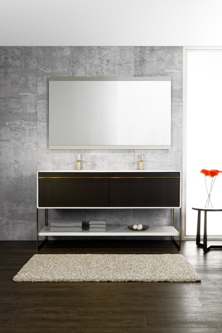 Press kit | 2342-02 - Press release | Introducing Déco Collection - WETSTYLE - Product - Déco 60 inch floor-mount vanity. Wood finish: Torrified Eucalyptus wood and white matte lacquer. Stainless steel finish: Satin brass. - Photo credit: WETSTYLE