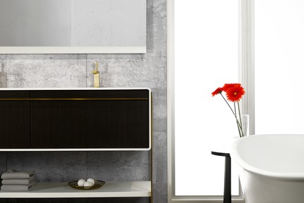 Press kit | 2342-02 - Press release | Introducing Déco Collection - WETSTYLE - Product - Déco 60 inch floor-mount vanity. Wood finish: Torrified Eucalyptus wood and white matte lacquer. Stainless steel finish: Satin brass. - Photo credit: WETSTYLE