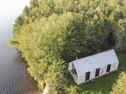 Dossier de presse | 720-11 - Communiqué de presse | Fenêtre sur le Lac - yh2 - Architecture résidentielle - Crédit photo :  &nbsp;Francis Pelletier 