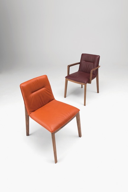 Dossier de presse | 2998-01 - Communiqué de presse | Conde House to Showcase Breadth of New Products and Design Options at Design San Francisco 2018 - Conde House - Design d’intérieur résidentiel - CHALLENGE&nbsp;Arm and Armless chair (soft type) - Crédit photo : Conde House
