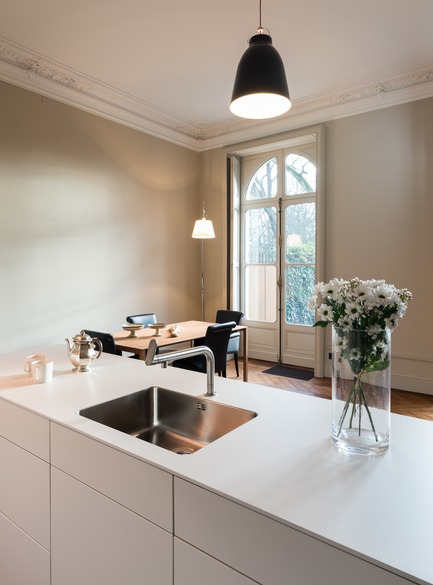 Press kit | 2180-02 - Press release | Mansion "L’hôtel de Bethmann" - Martins | Afonso atelier de design - Residential Interior Design -  Living room and Kitchen   - Photo credit: Mickaël Martins Afonso