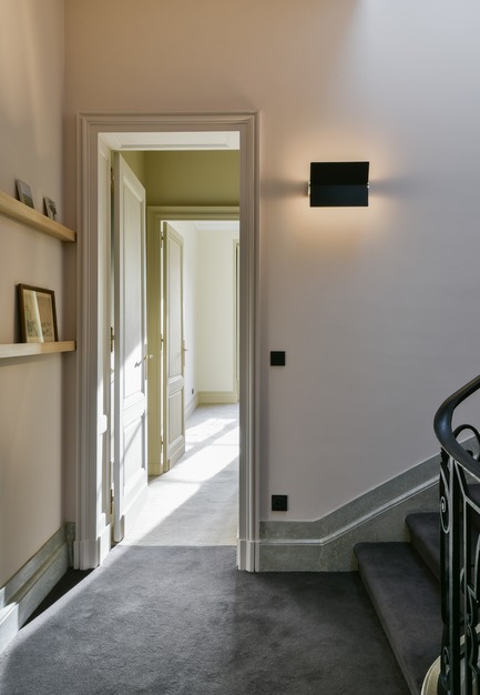 Press kit | 2180-02 - Press release | Mansion "L’hôtel de Bethmann" - Martins | Afonso atelier de design - Residential Interior Design - Staircase - Photo credit: Mickaël Martins Afonso