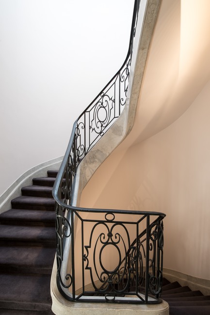 Press kit | 2180-02 - Press release | Mansion "L’hôtel de Bethmann" - Martins | Afonso atelier de design - Residential Interior Design - Staircase - Photo credit: Mickaël Martins Afonso