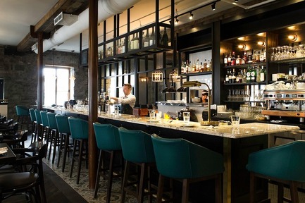 Dossier de presse | 673-19 - Communiqué de presse | Dévoilement des lauréats de la 11e édition des GRANDS PRIX DU DESIGN - Agence PID - Concours - PRIX RESTAURANT DE 2 000 PI2 OU MOINS<br>Taverne Louise<br>LEMAYMICHAUD Architecture Design<br> - Crédit photo :  LemayMichaud 