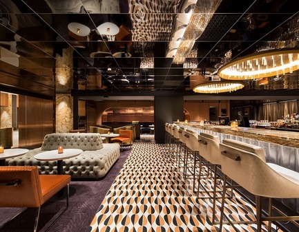 Dossier de presse | 673-19 - Communiqué de presse | Dévoilement des lauréats de la 11e édition des GRANDS PRIX DU DESIGN - Agence PID - Concours - PRIX RESTAURANT DE PLUS DE 2 000 PI2<br>Restaurant Rosélys, Hôtel Fairmont Le Reine Elizabeth<br>Sid Lee Architecture _ Architecture : Sid Lee Architecture | Architecture49,<br>architectes en consortium<br> - Crédit photo :  Stephan Brugger 