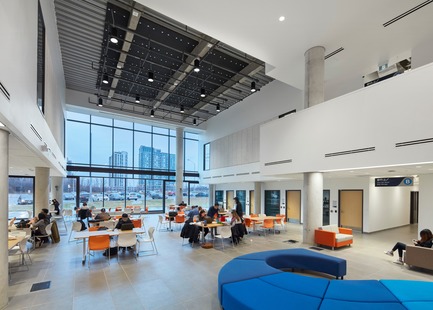 Dossier de presse | 2681-02 - Communiqué de presse | Sheridan College Hazel McCallion Campus Phase 2 - Moriyama & Teshima │ Montgomery Sisam, Architects in Joint Venture - Architecture institutionnelle - Crédit photo : Shai Gil