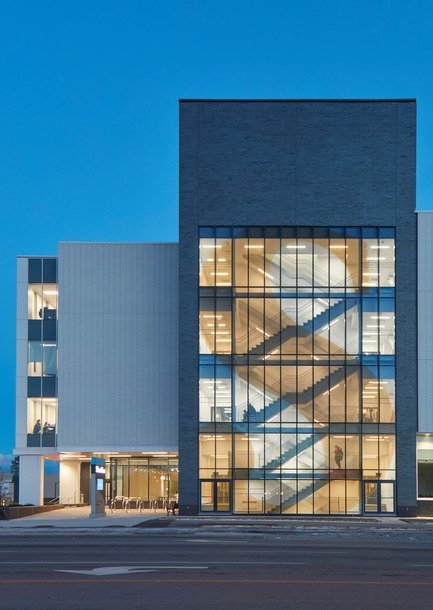 Dossier de presse | 2681-02 - Communiqué de presse | Sheridan College Hazel McCallion Campus Phase 2 - Moriyama & Teshima │ Montgomery Sisam, Architects in Joint Venture - Architecture institutionnelle - Crédit photo : Shai Gil