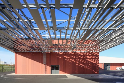 Dossier de presse | 921-12 - Communiqué de presse | Centre Technique Municipal de Blagnac - NBJ architectes - Architecture industrielle - Centre technique Municipal de Blagnac - Crédit photo :  photoarchitecture.com/PaulKozlowski 