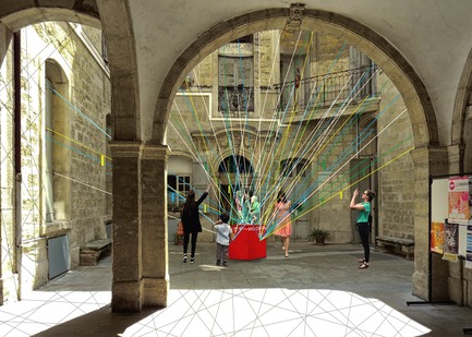 Dossier de presse | 982-40 - Communiqué de presse | Festival des Architectures Vives 2018 - Association Champ Libre - Festival des Architectures Vives (FAV) - Évènement + Exposition - Black network - Crédit photo : Aude Lise Garcia, Jordan Llanos et Valentin Sambardy<br>