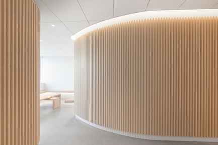 Dossier de presse | 3252-01 - Communiqué de presse | La clinique Go Orthodontistes - Natasha Thorpe Design - Design d’intérieur commercial - Clinique Go Orthodontistes Brossard - Crédit photo : Maxime Brouillet