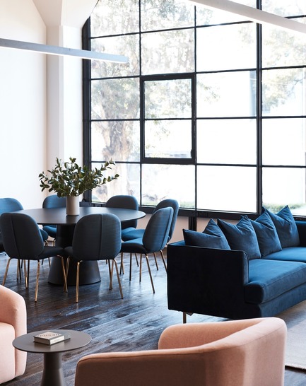 Dossier de presse | 2395-02 - Communiqué de presse | Tom Mark Henry designs MullenLowe Profero’s Sydney Office - Tom Mark Henry - Design d’intérieur commercial - Tom Mark Henry MullenLowe Profero - Crédit photo : Damian Bennett