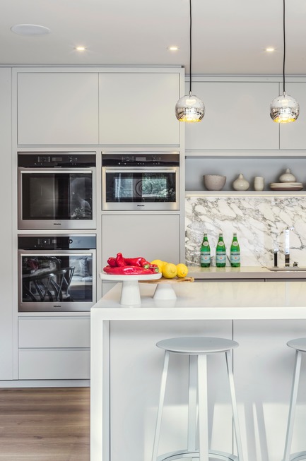 Dossier de presse | 1701-03 - Communiqué de presse | Highgate Hill - LLI Design - Design d’intérieur résidentiel - Kitchen - Straight on detail - Crédit photo : Photography / Styling : Rick Mccullagh / LLI Design