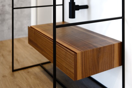 Press kit | 2342-03 - Press release | WETSTYLE Reveals C2; New Vanity and Accessories Collection - WETSTYLE - Product - Optional wall-mounted drawer - Photo credit: WETSTYLE