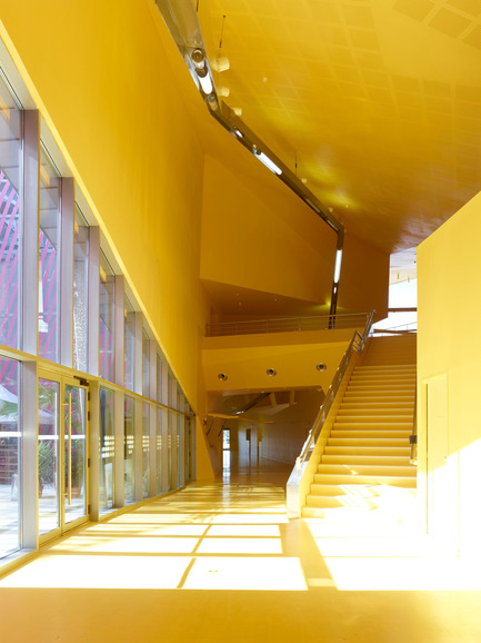 Dossier de presse | 898-03 - Communiqué de presse | Paloma - Tetrarc - Architecture institutionnelle - Crédit photo : Stéphane Chalmeau