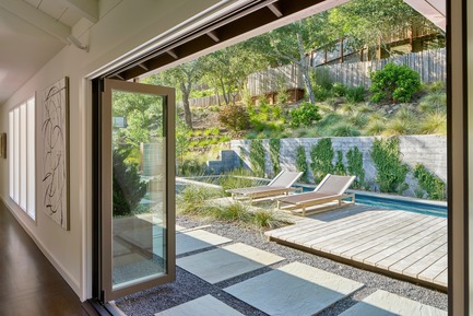 Dossier de presse | 1733-04 - Communiqué de presse | Kentfield Residence - Studio VARA - Architecture résidentielle - Crédit photo : Bruce Damonte