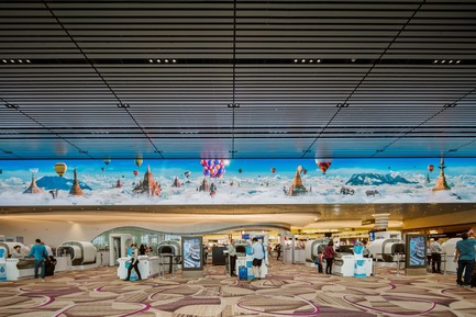 Press kit | 1089-04 - Press release | Moment Factory Was Commissioned by Singapore’s Changi Airport Group to Create Major New Experiential Media Features - Moment Factory - Multimedia Design - The Panorama - Security Zone - Photo credit: Moment Factory