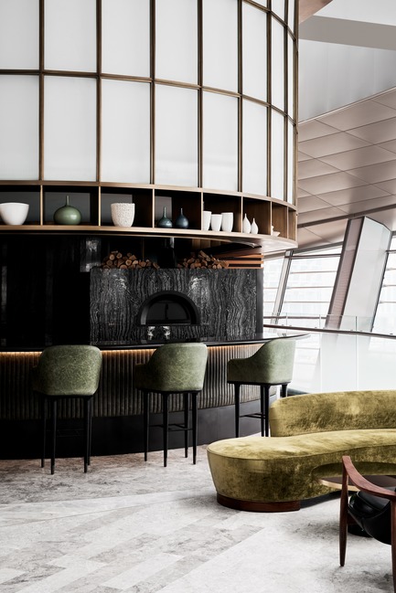 Press kit | 2887-02 - Press release | Sean Connolly at Dubai Opera - Alexander &CO. - Commercial Interior Design - Photo credit: Brooke Holm