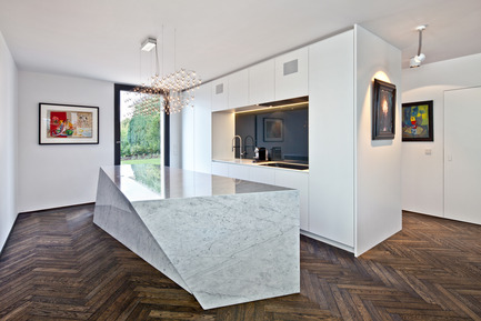 Dossier de presse | 1018-02 - Communiqué de presse | Immeuble à 7 appartements - Metaform architectes - Design d’intérieur résidentiel - Crédit photo : Steve Troes fotodesign