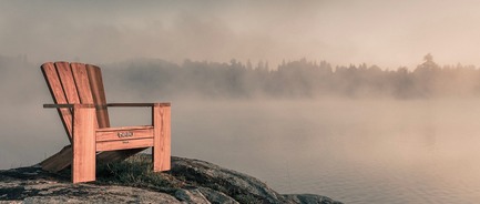 Dossier de presse | 3319-01 - Communiqué de presse | Beau Lake Ushers in a New Era in Waterside Leisure - Beau Lake - Produit - Great Lake Chair By Beau Lake - Crédit photo : Olivier Staub