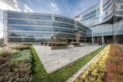 Dossier de presse | 1456-02 - Communiqué de presse | Shared Identity:CannonDesign’s David Polzin Weighs in on the Importance of Communal Context - CannonDesign - Architecture commerciale - KOC University Health Sciences Campus - Crédit photo : Yercekim Architectural Photography<br><br>