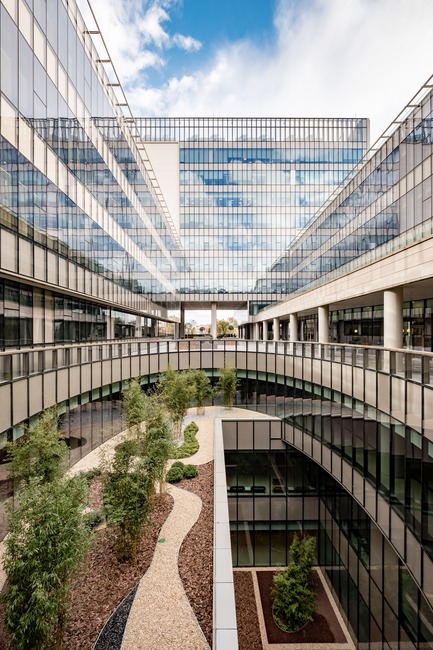 Dossier de presse | 1456-02 - Communiqué de presse | Shared Identity:CannonDesign’s David Polzin Weighs in on the Importance of Communal Context - CannonDesign - Architecture commerciale - KOC University Health Sciences Campus - Crédit photo : Yercekim Architectural Photography