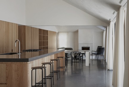 Dossier de presse | 1677-04 - Communiqué de presse | Maison Gauthier - Atelier Barda architecture - Architecture résidentielle - Crédit photo : Maxime Desbiens