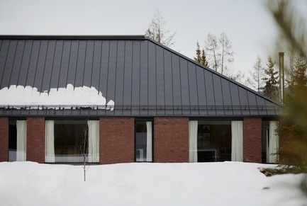 Dossier de presse | 1677-04 - Communiqué de presse | Maison Gauthier - Atelier Barda architecture - Architecture résidentielle - Crédit photo : Maxime Desbiens