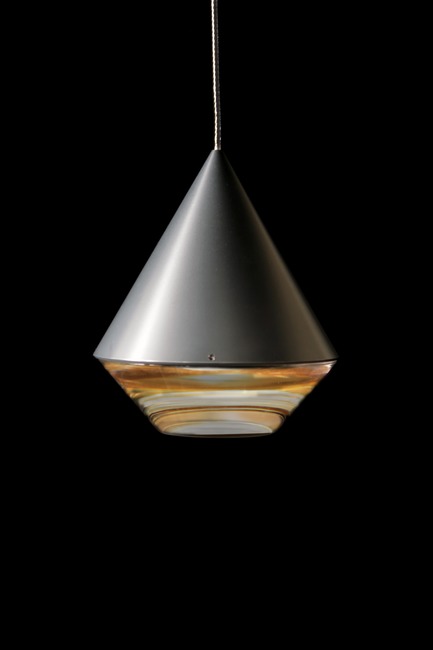 Press kit | 2024-01 - Press release | Canadian Lighting Company Archilume Unveils Three New LED Luminaire Lines at  ICFF May 20-23, 2018 - Archilume - Lighting Design - Alto’s form finishes at its base with a jewel-like transparent element reminiscent of a craftsman cut diamond.&nbsp; &nbsp; - Photo credit: Archilume