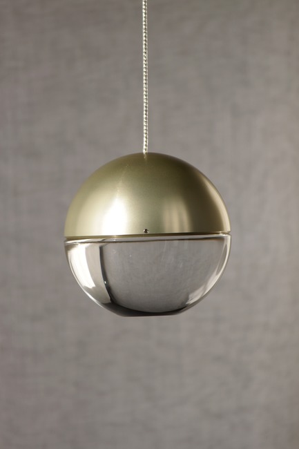 Press kit | 2024-01 - Press release | Canadian Lighting Company Archilume Unveils Three New LED Luminaire Lines at  ICFF May 20-23, 2018 - Archilume - Lighting Design - Aura features the latest internal warm dimming LED light source, casting an elegant warm, downward glow.&nbsp;  - Photo credit: Archilume