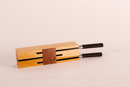 Press kit | 884-02 - Press release | Projet HEC édition 2012 - École de design industriel de l’Université de Montréal - Event + Exhibition - Rack à couteaux Panache - Photo credit: Muriel El Helou