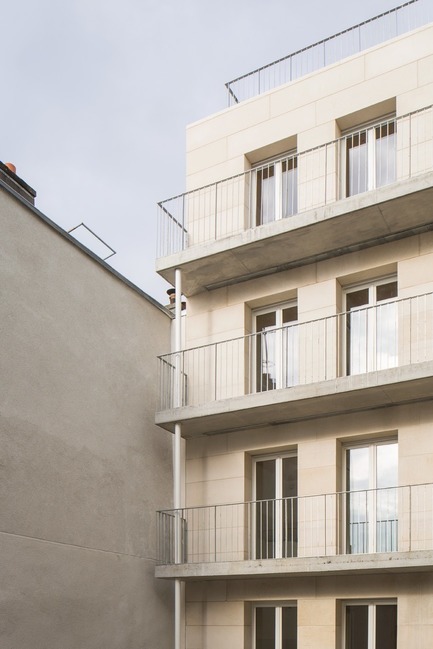 Dossier de presse | 3378-01 - Communiqué de presse | Social Housing Units in Massive Stone - Barrault Pressacco architectes - Architecture résidentielle - Barrault Pressacco - Oberkampf - Crédit photo : (c)Giaime-Meloni