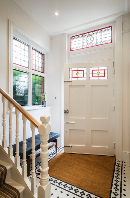Dossier de presse | 1701-04 - Communiqué de presse | Victorian Townhouse, Highgate, London - LLI Design - Design d’intérieur résidentiel - Entrance Hall - Overview - Crédit photo : Photography / Styling : Rick Mccullagh / LLI Design