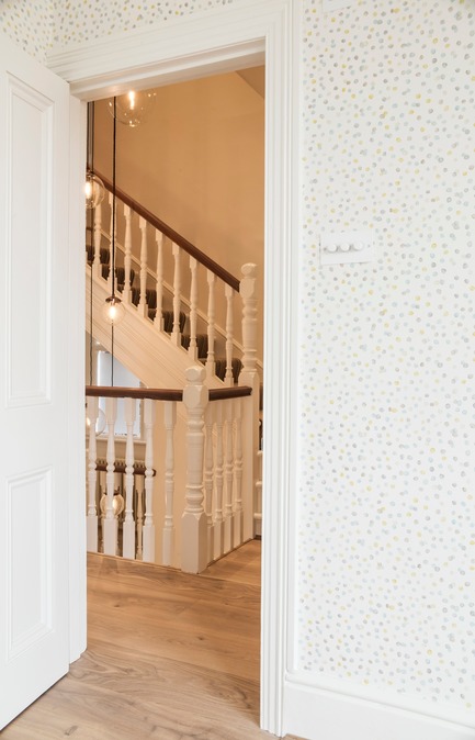Dossier de presse | 1701-04 - Communiqué de presse | Victorian Townhouse, Highgate, London - LLI Design - Design d’intérieur résidentiel - Nursery Suite / FF Hallway - Detail - Crédit photo : Photography / Styling : Rick Mccullagh / LLI Design<br>