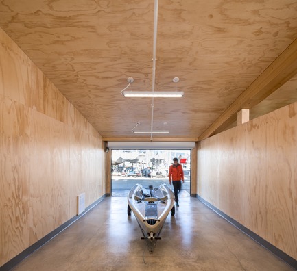 Dossier de presse | 2207-02 - Communiqué de presse | The Dock Building - MGA | MICHAEL GREEN ARCHITECTURE - Architecture industrielle - Interior&nbsp; - Crédit photo : Ema Peter&nbsp;