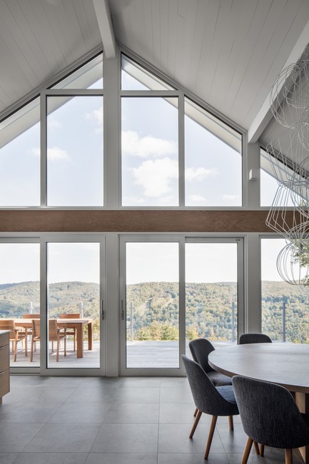 Dossier de presse | 3402-01 - Communiqué de presse | High Altitude Style - Jane Hope - Architecture résidentielle - Crédit photo : Adrien Williams