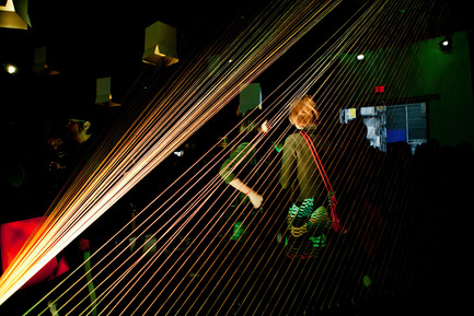 Press kit | 1044-01 - Press release | RIDM 2012 lounge - La firme, Baillat Cardell & Fils et XYZ Technologie culturelle - Multimedia Design - Photo credit: Emily Gan