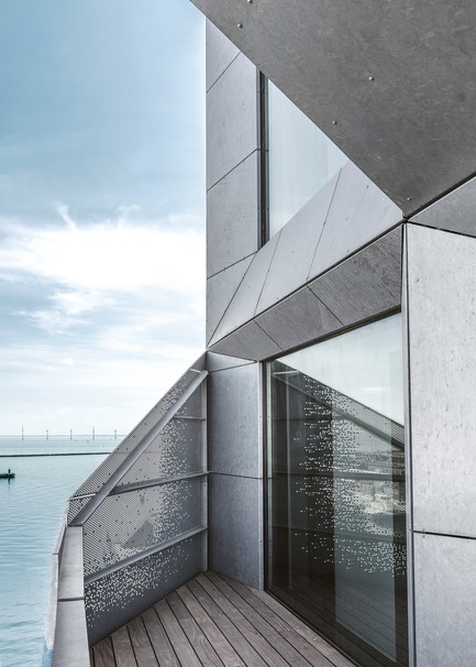 Press kit | 809-23 - Press release | AZURE Announces the Winners of the 2018 AZ Awards - AZURE - Competition -  2018 AZ Awards &nbsp;- Best Residential Architecture, Multi-Unit<br>COBE: The Silo, Copenhagen, Denmark<br><br>  - Photo credit: AZURE