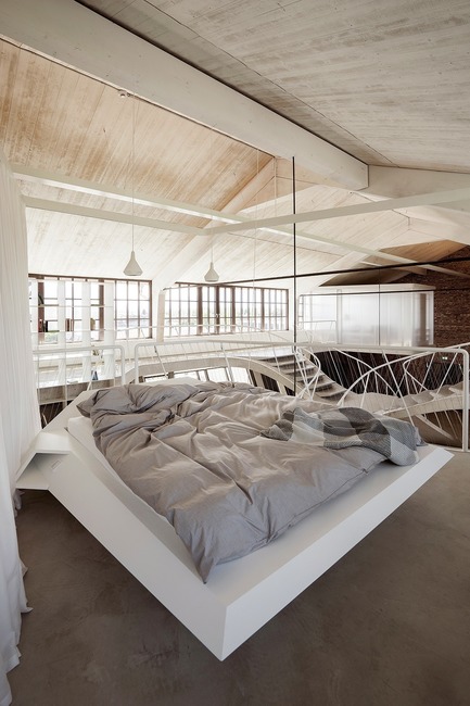 Press kit | 809-23 - Press release | AZURE Announces the Winners of the 2018 AZ Awards - AZURE - Competition - 2018 AZ Awards -&nbsp;Best Residential Interior<br>Smartvoll: Loft Panzerhalle, Salzburg, Austria - Photo credit: AZURE