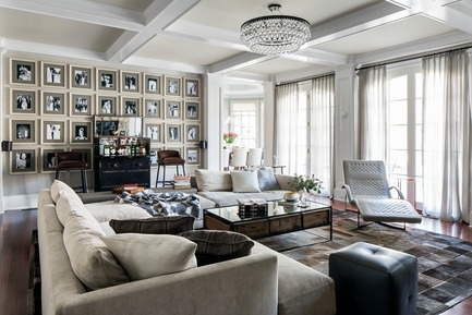 Press kit | 2147-02 - Press release | Mountain Lakes Residence - KNOF design - Residential Interior Design - Mountain Lakes Family Room - Photo credit: Sean Litchfield