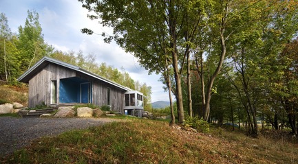 Dossier de presse | 759-05 - Communiqué de presse | Résidence Bromont - Blouin Tardif Architecture-Environnement - Architecture résidentielle - Crédit photo : Steve Montpetit