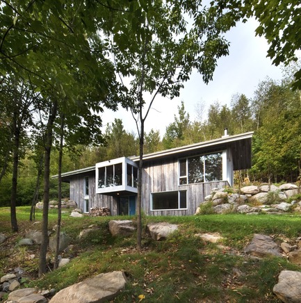 Dossier de presse | 759-05 - Communiqué de presse | Résidence Bromont - Blouin Tardif Architecture-Environnement - Architecture résidentielle - Crédit photo : Steve Montpetit