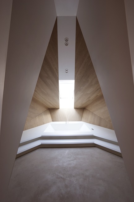 Dossier de presse | 2483-02 - Communiqué de presse | Smartvoll wins the 2018 AZ Award - smartvoll - Design d’intérieur résidentiel - Spa hideaway - Crédit photo : Tobias Colz/smartvoll 