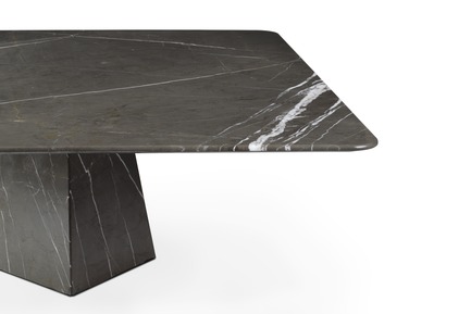 Dossier de presse | 2253-06 - Communiqué de presse | Associative Design Showcases the Best of Contemporary and Luxury Portuguese Design at London Design Festival 2018 - Associative Design - Évènement + Exposition - Cosmos Graphite Coffee Table by OIA from Associative Design - Crédit photo : OIA